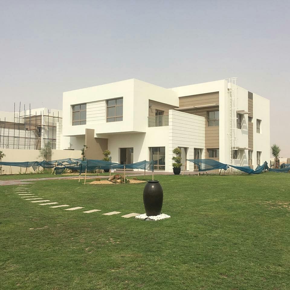 dubai_reality2's tweet photo. انتقل فورا لفيلا ب #الشارقة 5 غرف نوم ماستر مع غرفة تبديل ملابس مساحة 10الالاف قدم مربع 

الشارقة –شارع مليحة– مقابل السيوح
مجلس داخلى صالة مع جلسة خارجية مطبخ واسع مخزن و غرفة خادمة غرفة غسيل ملابس موقف مغطى - حديقة خاصة بمساحة كبيرة
جاهزة للسكن
للاستفسار/  00971561199288
4 https://t.co/DQoj629RAu
