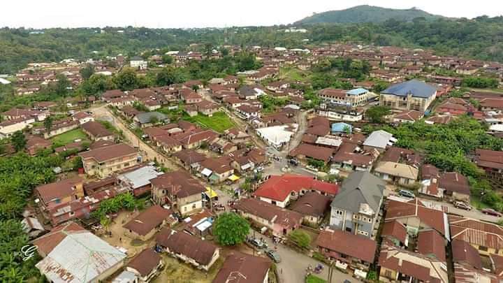 Adriel_nalin's tweet photo. I present to you one of the fastest growing Urbans in Cross River State. Growing from an urban into a city already.
I present to you IKOM aka Comton
#CocoaCity π
@ParadiseNewsNg @Akwa_CrossFacts @crossriverwatch https://t.co/rNiyeh2whQ