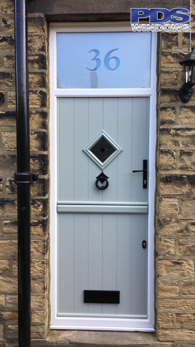 PDSWindows's tweet image. Who doesn’t love a @SolidorLtd stable door!