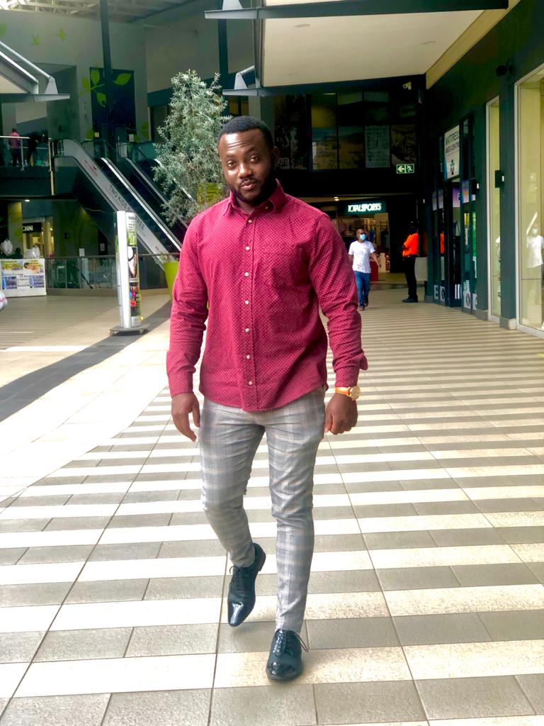 NairaAliOficial's tweet photo. Is your BOYFRIEND this neat oba owuwo kitegerekeka?
#BOYFRIENDAfrica #TOLEMBESA NGALO #FallinLove #PurpleChordAfrica https://t.co/pmEDRIDxw0