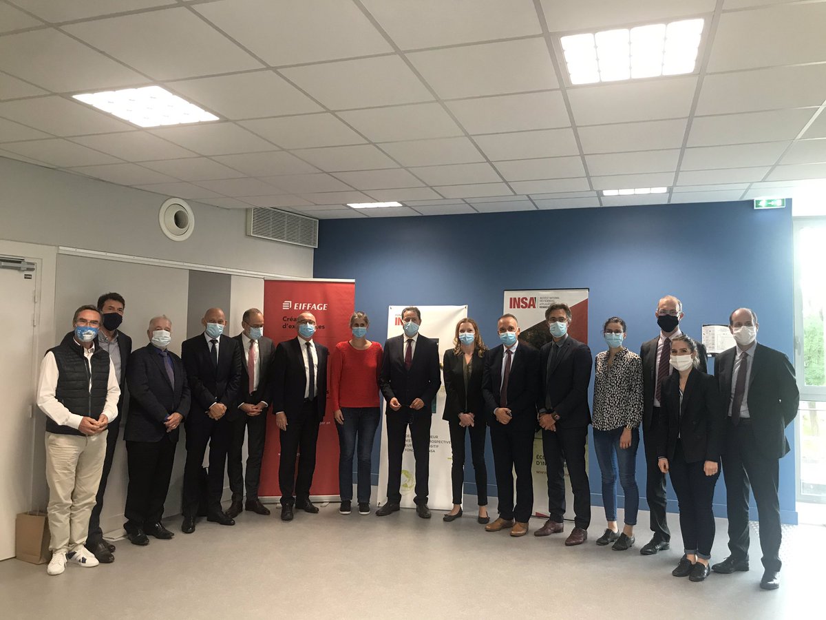 Un moment important pour l’innovation et la solidarité au sein des territoires: lancement de la fondation <a href="/INSA_Rennes/">INSA Rennes</a> . Avec <a href="/eiffage/">Eiffage</a> <a href="/HI_france/">Handicap International France</a>. #FondationINSA