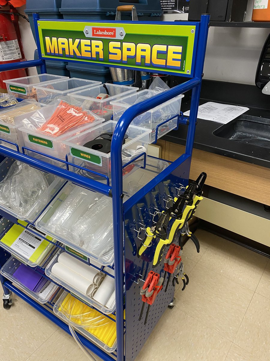 MarreroDania's tweet photo. Super excited with my maker space kart, can’t wait to see all the things the students will create. @SalazarEagles @AlfanoY @MariaCa09845953 @MolinaSunset  #eaglestem https://t.co/wiH74FJrGz