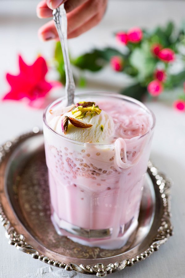 BeautyPakistani's tweet photo. https://t.co/koVFTwl5qs