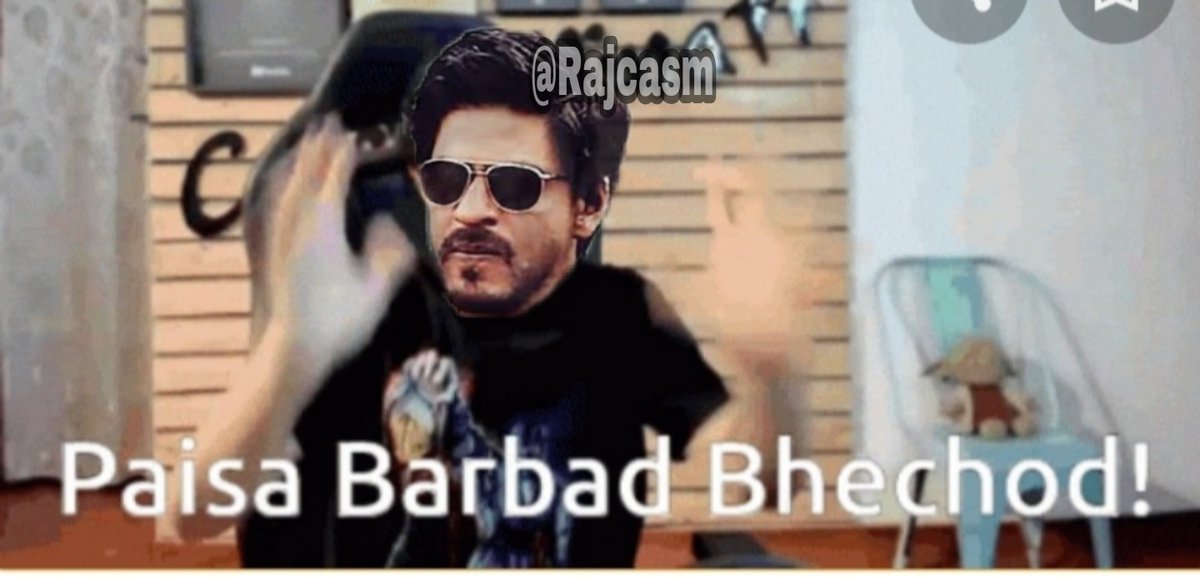 #MIvsKKR 

Shahrukh Khan watching Pet commins bowling: