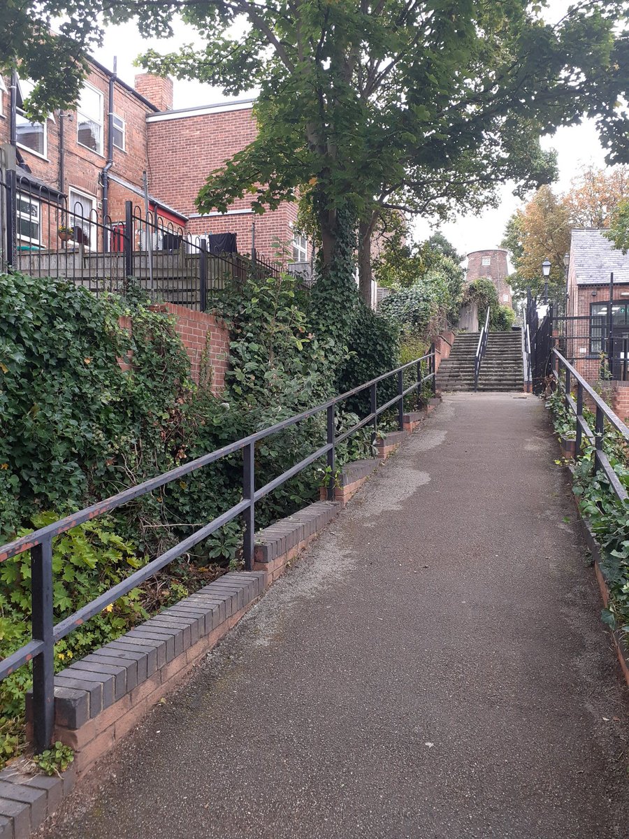 Busy day at the windmill clearing the ivy away from the stairs  now a nice clear walk up  from the car park @CllrDavidMellen <a href="/CllrGulKhan/">Gul Nawaz Khan</a> <a href="/CllrNeghat/">Neghat Khan</a> <a href="/bamford_tony/">Tony Bamford</a> <a href="/RealmPublic/">Green Space & Natural Environment</a> @chidiegenti <a href="/gfoister/">g foister</a>