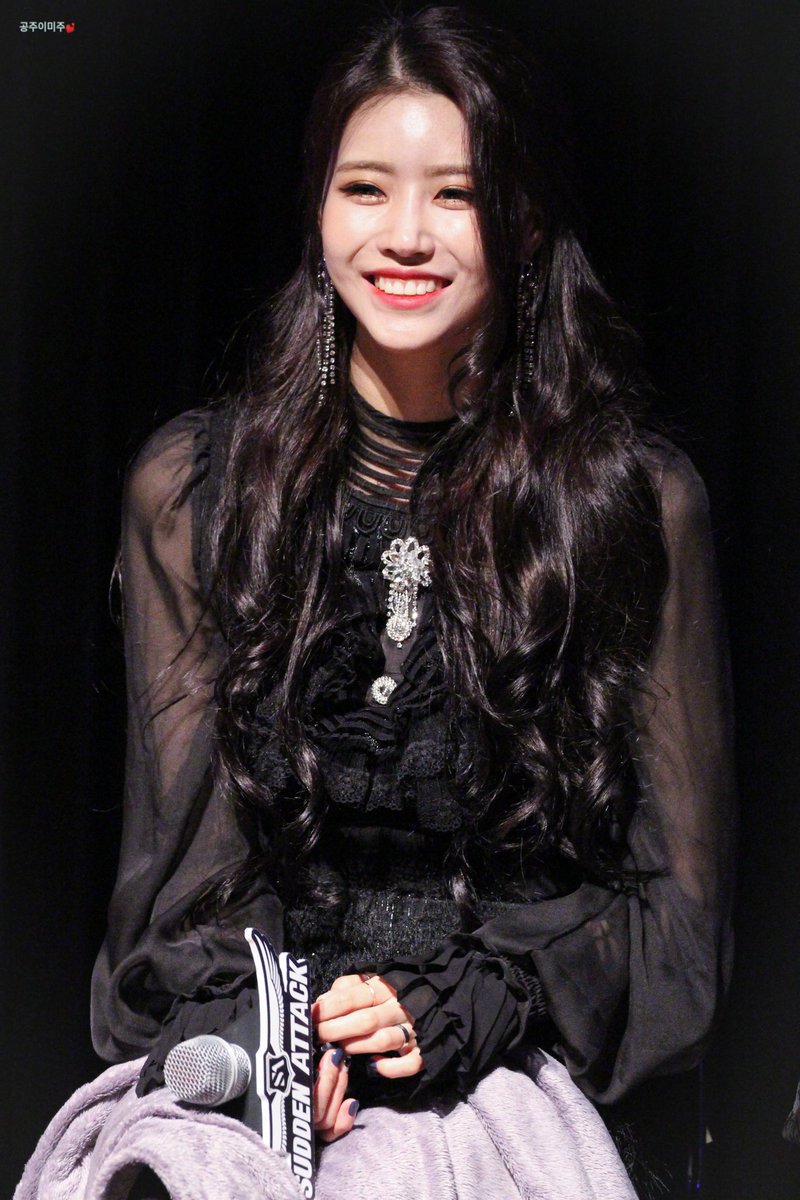 mydearmj_'s tweet photo. 908/923
#PRINCESSMIJOODAY
#가을의공주_미주야_생일축하해 https://t.co/IFL5d8mGnB