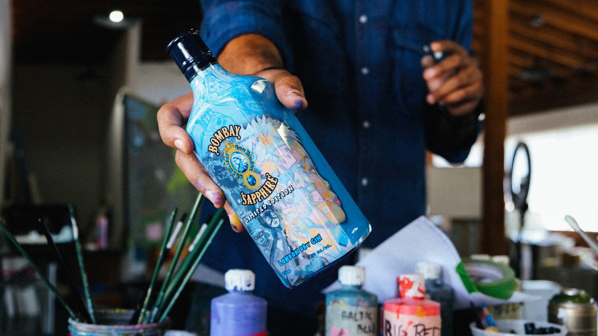 BombaySapphire's tweet photo. Our creator across the pond @HEBRUBRANTLEY got the #PerfectMeasure of intricacy... what do you think of his bottle design? https://t.co/q0vaAfj3ba