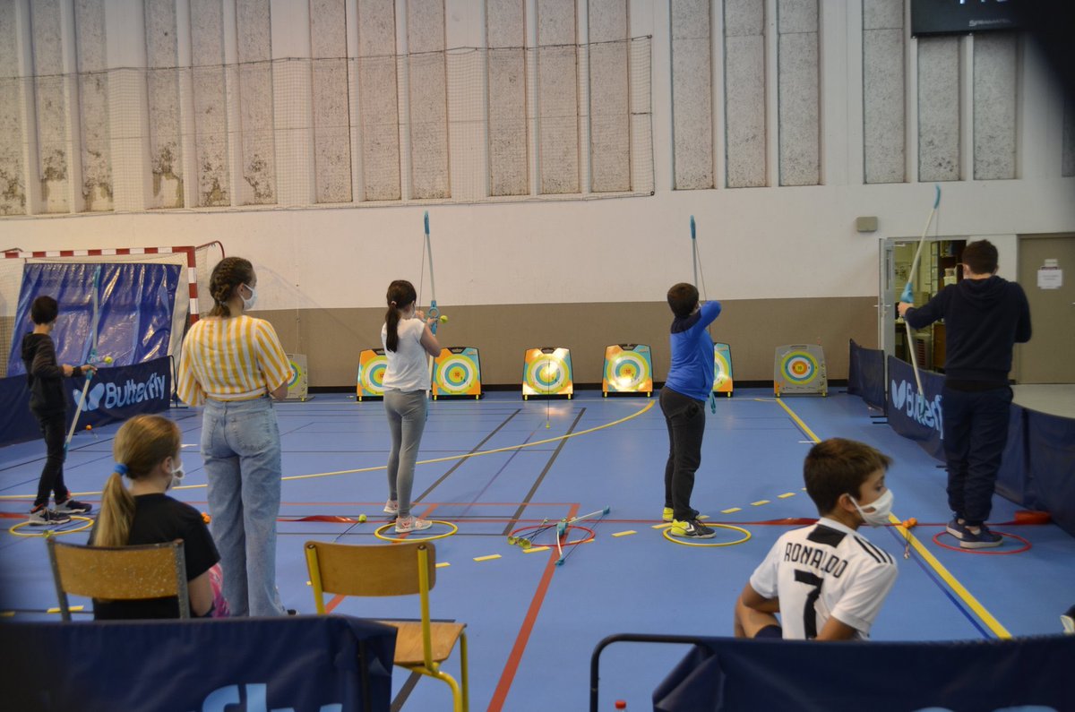 lamayenne's tweet image. C'est la journée nationale du sport #scolaire ! De nombreuses activités autour de @Paris2024 ! Notre champion Gabriel Bordier, s'est confronté aux élèves du collège Jules Renard de Laval dans une course de 2 024 mètres ! Un beau challenge relevé avec brio ! #Paris2024 #JNSS2020