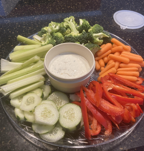 WestSenecaCSD's tweet photo. Home and Career students in Jocelyn Walsh’s classes at East Middle have been practicing skills at home. Sixth-graders made vegetable platters and eighth-graders made apple crisp – with adult supervision – after virtual knife skills lessons. https://t.co/00dus3oPin