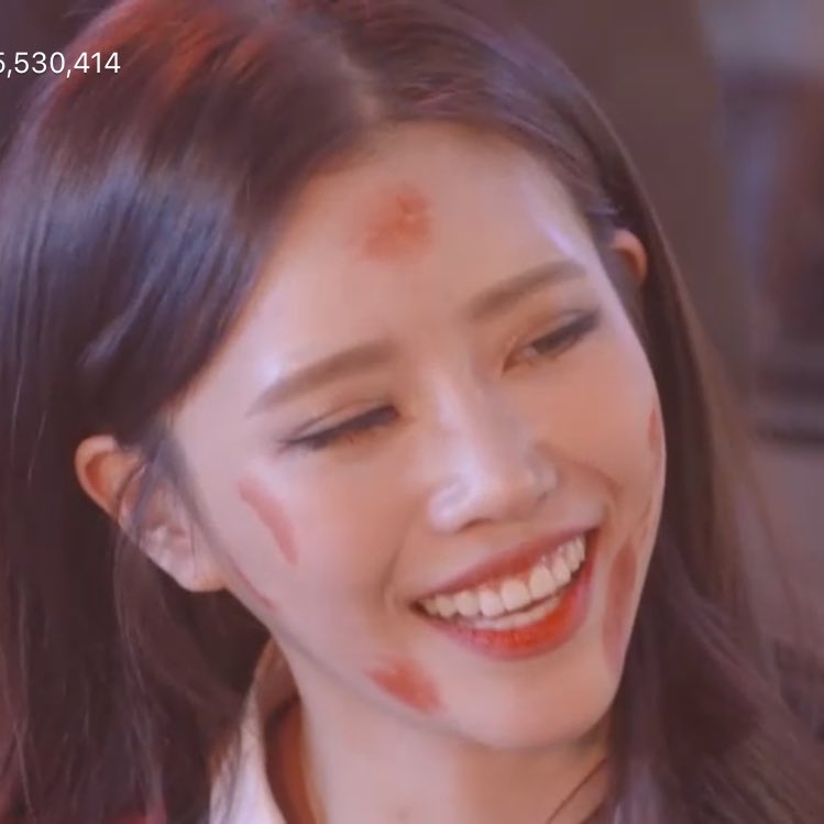syzlis79's tweet photo. HAPPY BIRTHDAY TO OUR GODDESS BEAUTIFUL GORGEOUS LEE MIJOO 🎉🎉
stay healthy and always be happy
Keep being happy go lucky and extra queen, may our mijoo success now and future too.
LEE MIJOO BEST GIRL 😍😍
@Official_LVLZ
#PRINCESSMIJOODAY
#가을의공주_미주야_생일축하해 https://t.co/lWHqIsiZON