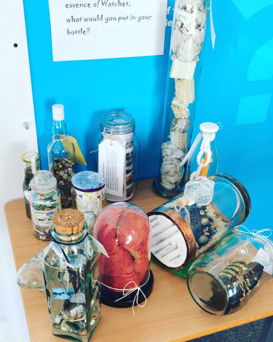 Looking for something to do this weekend? Come talk to Neville Gabie this Fri 25th and Sat 26th Sept at 11-1pm in the Watchet Visitor Centre to talk about your feelings of Watchet for the first exhibition at #EastQuay. 
Hope to see you there! :-)