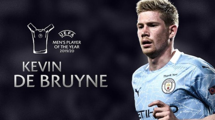 ActuFoot_'s tweet image. 🔴 OFFICIEL ! Les trois nommés pour le titre de Joueur UEFA de la saison 2019/2020 :

🇧🇪 Kevin De Bruyne (Man. City)
🇵🇱 Robert Lewandowski (Bayern)
🇩🇪 Manuel Neuer (Bayern)

📸 @UEFA