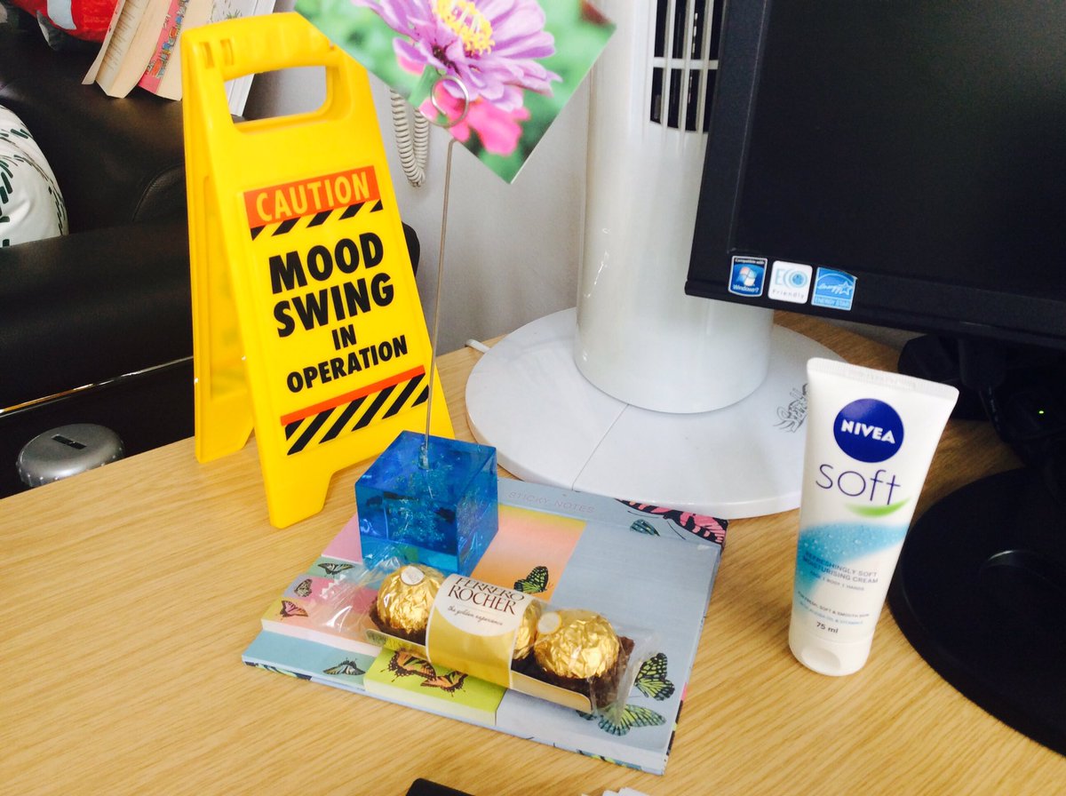 ChristallaJ's tweet photo. Just got back to my office and found this today. Who can resis a #FerreroRocher? Well I certainly can't! Thank you anonymous chocolate giver...totally love surprises #SPAHstaffrock #bestjobintheworld #proudtoteach @teacher5aday #HTwellbeing 🌻 https://t.co/pLyxy8ZsMc