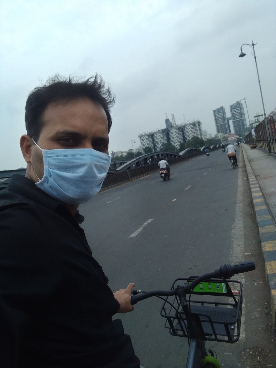 SmartCityAhd's tweet photo. Can sweat in gym for health, but won't cycle because u may sweat!
Let's shed excuses & pedal for greener future & healthy ourselves
Use SCADL partner @mybyk_in MyByk PBS app today to locate cycle stations
CEO Smart City Ahmedabad on iconic Ellisbridge today
#Cycle4Change https://t.co/Y4s3u8bjkd
