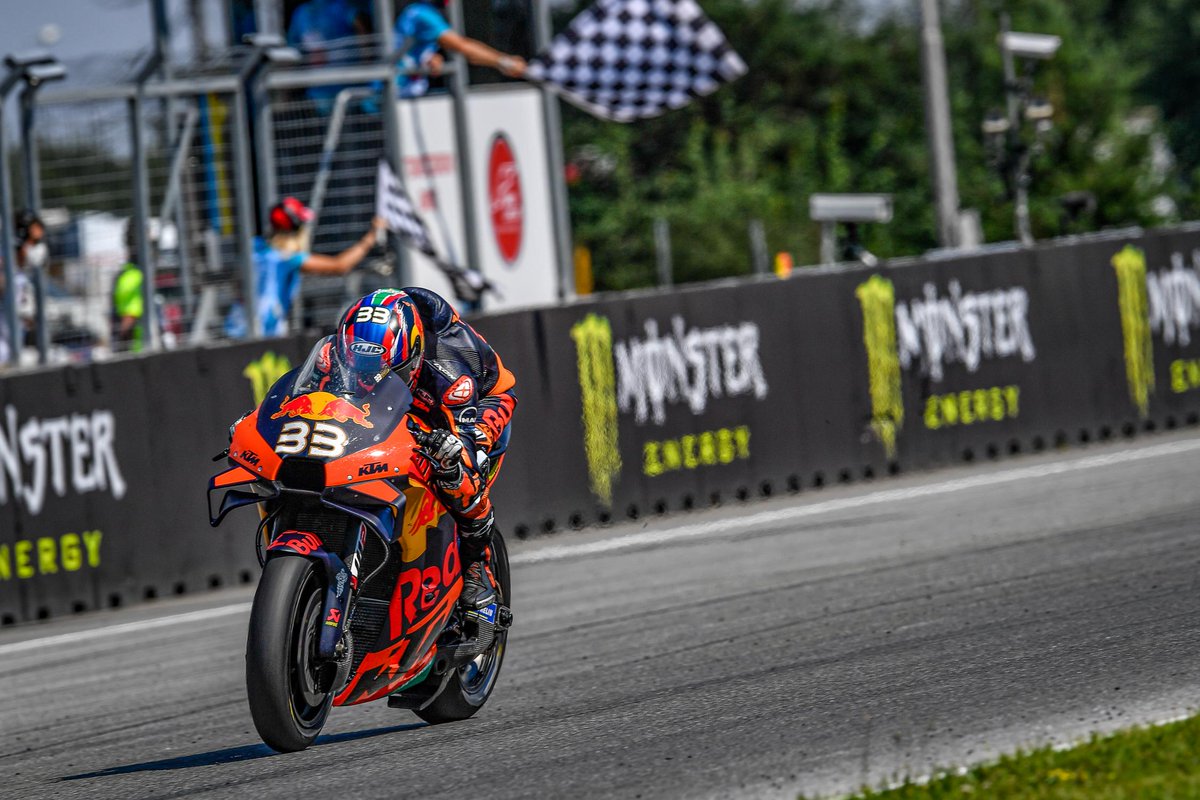   @BradBinder_41 became South Africa’s newest sporting hero!   First rookie winner since Marc Marquez First premier class win for KTM First premier class win for South Africa