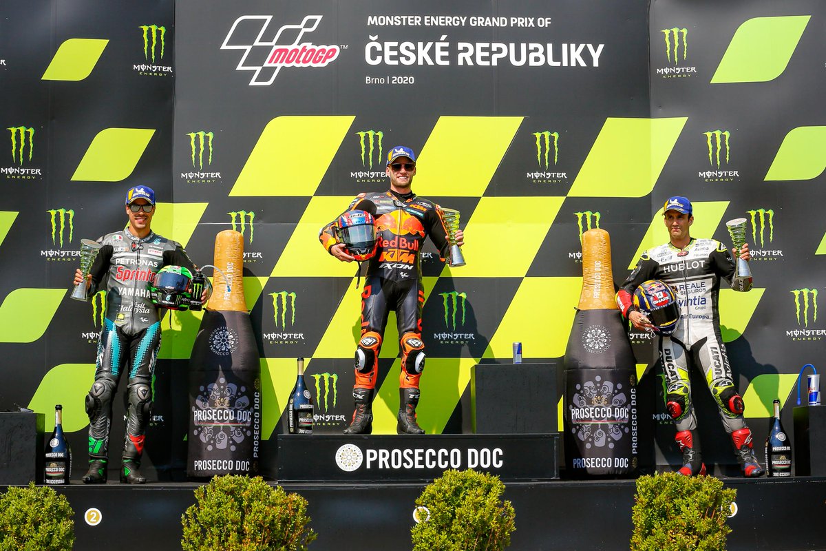 The storylines didn’t stop there!  @JohannZarco1 took  @esponsoramagp’s first-ever  #MotoGP pole position and then converted that to a podium! (along with coolest long lap ever) And  @FrankyMorbido12, the coolest man in the paddock, claimed his first premier class podium too