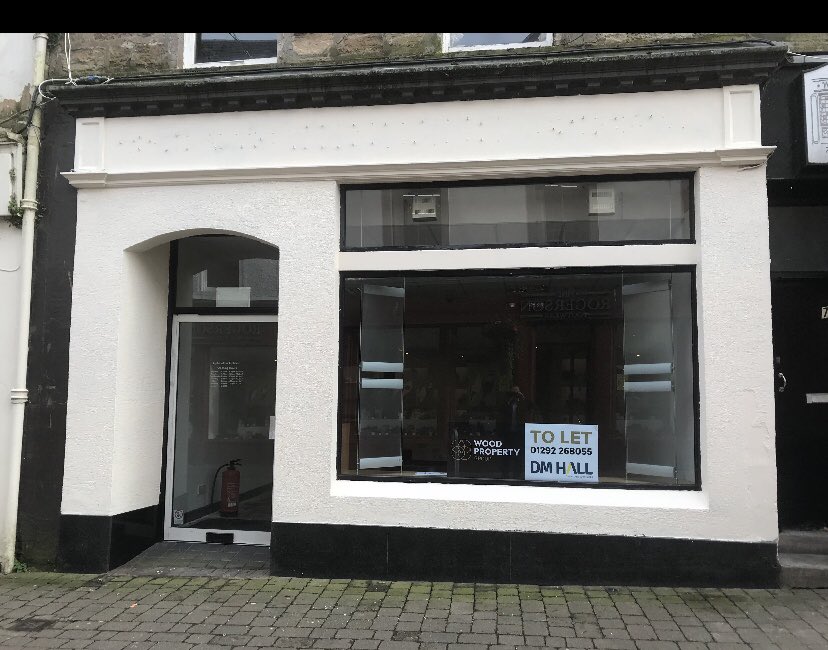🏡 COMMERCIAL PROPERTY- TO LET

AYRSHIRE
5 NEWMARKET STREET
AYR
KA7 1LL

▪️Single fronted retail unit contained over the ground floor of a three storey, category C listed tenement building. 

▪️To request a viewing for this property contact:

☎️ DM Hall- 01292 286974