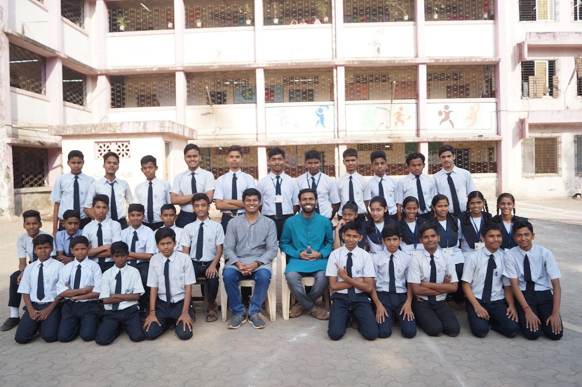 CuriousTimes's tweet image. "Bringing about change in the education sector is tough."- Sycon Quinny, Fellow @TFI, sharing his journey of Teach for India with #CuriousTimes!

𝗥𝗲𝗮𝗱 𝗳𝘂𝗹𝗹 𝗮𝗿𝘁𝗶𝗰𝗹𝗲 𝗮𝘁: curioustimes.in/bringing-about…

#TechForGood #edutech #onlineeducation #curioustimes #MyExpressions