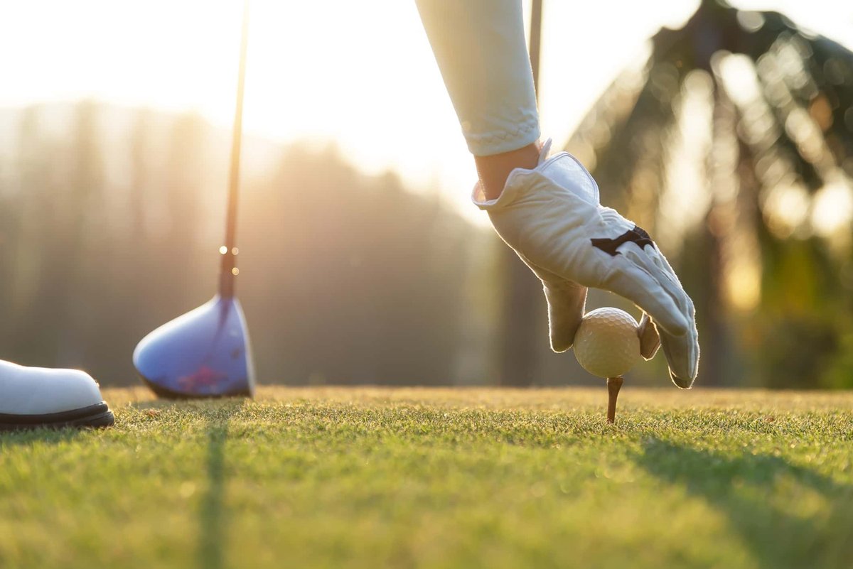 A good golfer knows that there’s always room for improvement. Read our latest blog to learn eight tips you can use to improve your golf game and lower your handicap! #golftips #golfcoach #golfswing #golfaddict 

l8r.it/CtJA