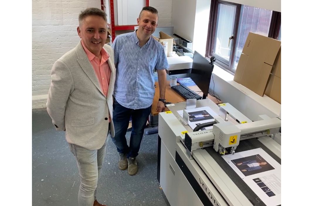VividLaminating's tweet photo. Check out our latest case study with @XPD Print Limited.
 
They invested in a VeloBlade 64 to work alongside their Matrix 530p and have seen an influx of orders and are creating some wonderful work! https://t.co/svHNhIsZXN