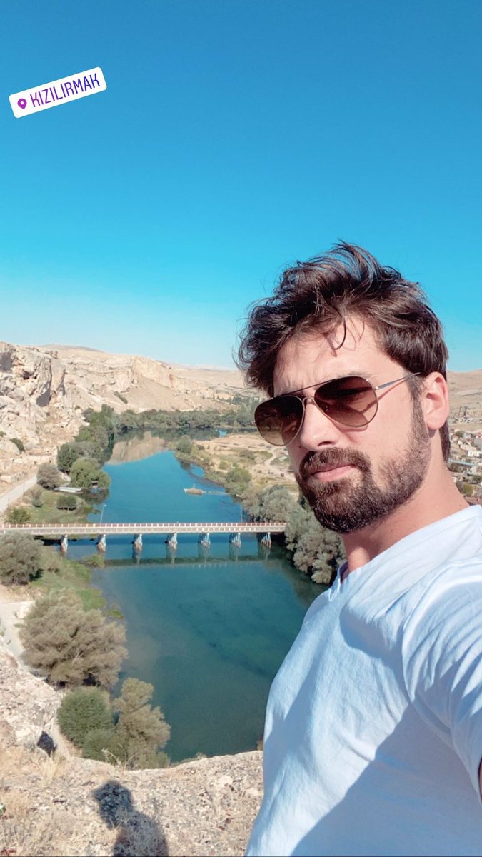 msgiorgiap's tweet photo. No caption needed 😍😍 #AlpNavruz https://t.co/vYAd7AhAFV