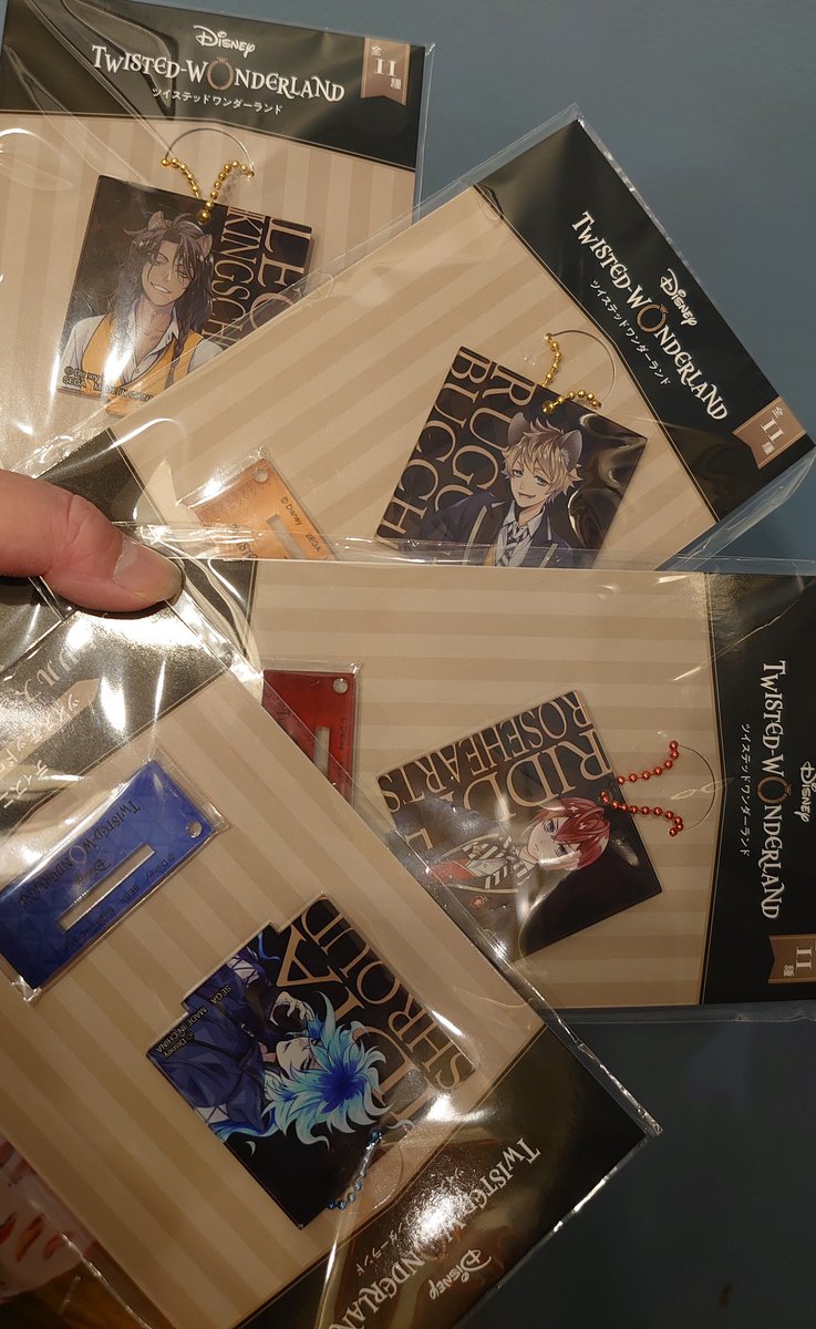 【譲渡 交換】ツイステ アクリルスタンドチャーム  プライズ

譲)レオナ ラギー リドル イデア

求)1500円~(希望金額)or同異種アズール
まとめて優先
京都、大阪での手渡し
ツイステのお取引は固定ツイート必読です