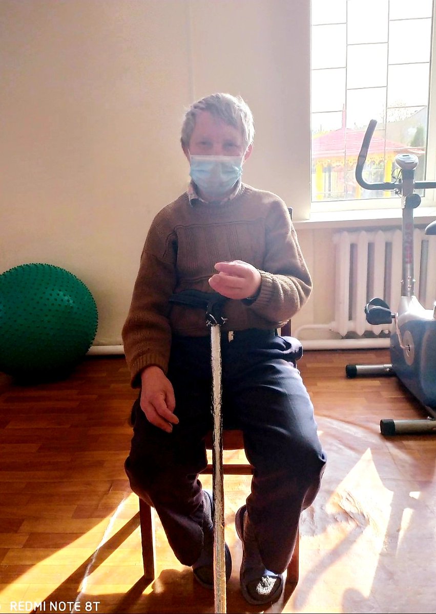 Индивидуальные занятия с получателями социальных услуг отделения дневного пребывания граждан пожилого возраста ЦСО "Парус надежды"