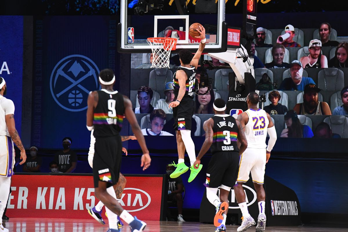 Happy Wednesday!
▫️The #NBA was back in action last night as the #Nuggets responded in Game 3 🏀
▫️We recap the #MLB games from last night with the postseason less than a week away ⚾️
▫️Get a look at of Tiger's new golf course ⛳️
Read Here: https://t.co/4CKAT33Zdg https://t.co/3qbpUfFR5P