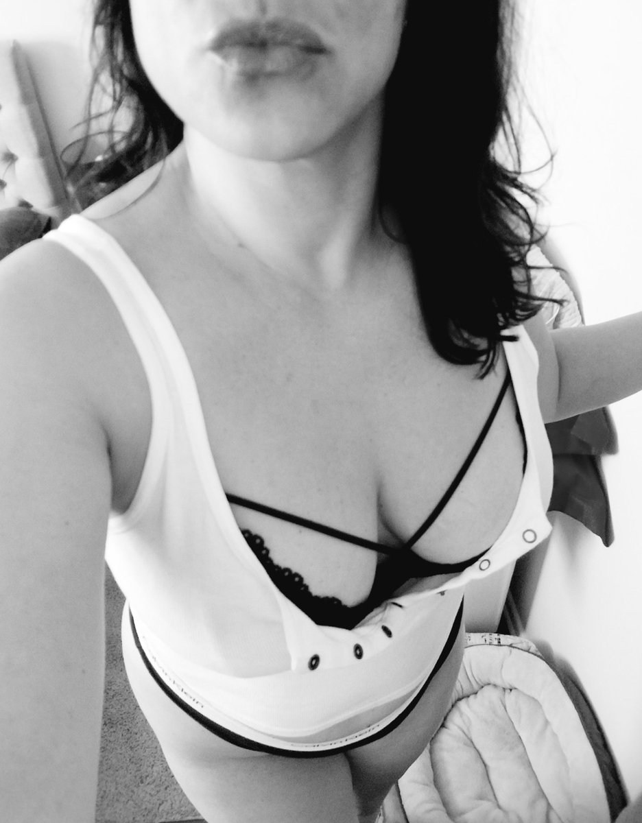 Jasmine_Love36d's tweet photo. Kiss me💋
#courtesan #njdate #p411 P329440 @realp411 #milf #rt4rt #kissme https://t.co/1g6rEdcm1W
