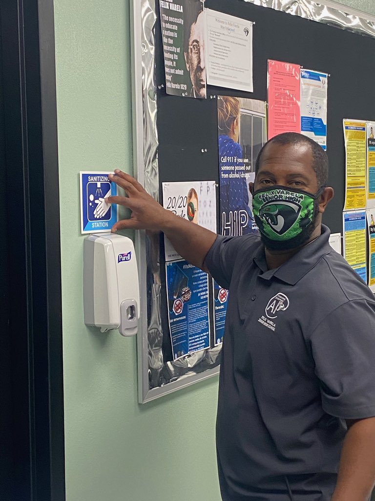 FelixVarelaHS's tweet image. AP Mr. Brown doing what it takes to get #Varela prepared for #OpenSmart #OpenSafe ..#MDCPS #WeAre #Vipers🐍 #ViperStrong #MaskUp