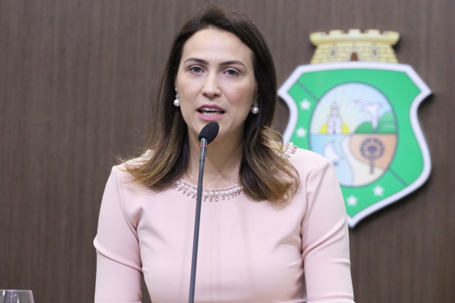 Kézya Diniz tweet media