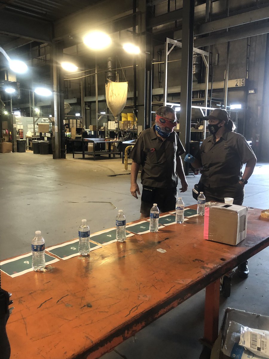 8024Safety's tweet photo. Glendale was talking backing today. Do you REALLY need to back? #BackFirst #WalkItOff @VinnyMUPSer https://t.co/TYBnuA95y7