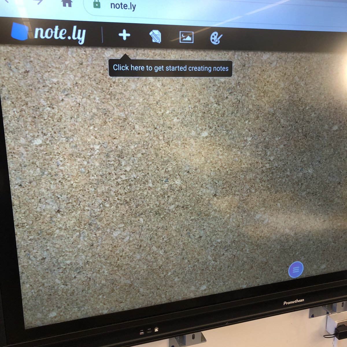 Ms_BlairBlondie's tweet image. Where do you get your news?! #affinitymapping #virtualstickynotes #fakenews #journalism #nonfiction #teded @JoseJimenezWNY