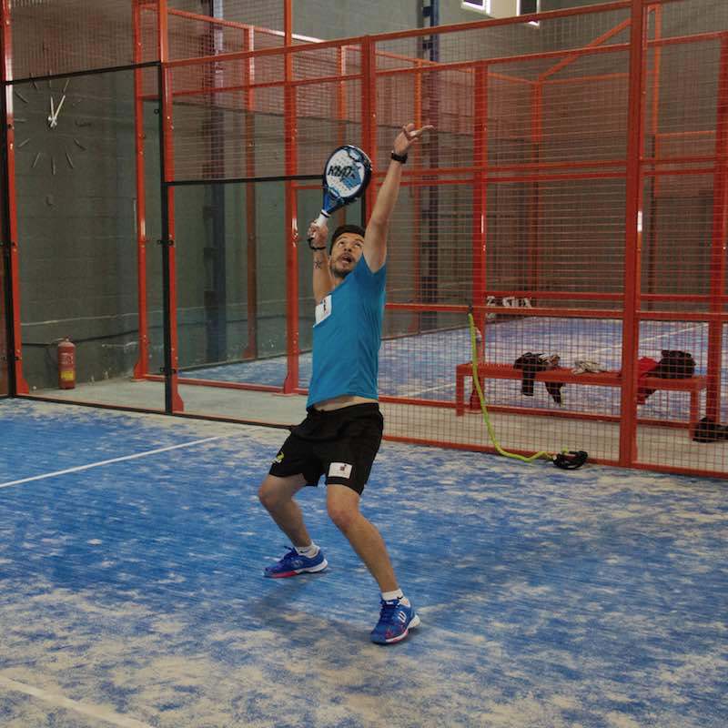 croky4's tweet photo. La importancia de un buen monitor de padel https://t.co/kfas5ok9O4 https://t.co/jHbhPFQXx1