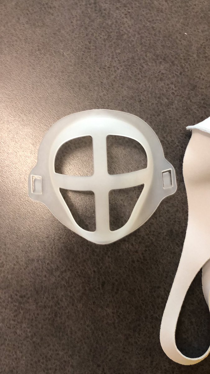 R_Blessington's tweet photo. Thanks to @13_meggy for making me a bit more comfortable this a.m. #maskaccessories #1Horning https://t.co/ol2zdmPA78