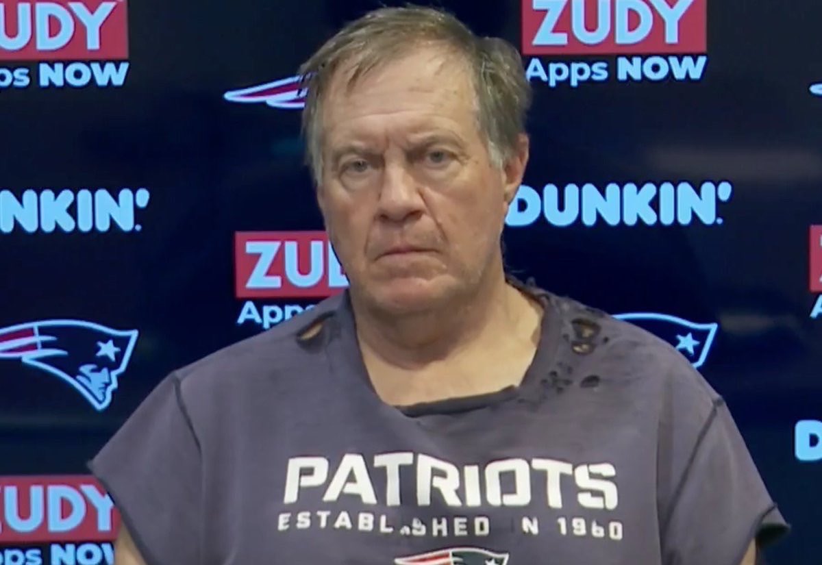 FakeSportsCentr's tweet photo. Bill Belichick is The High Sparrow in Game of Thrones. 😂 https://t.co/QKa90LUWPJ