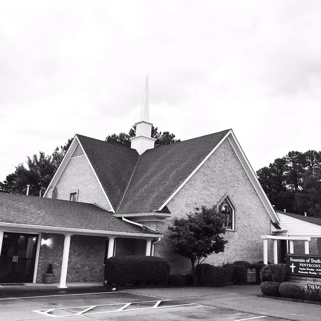 DonMarkJ's tweet image. Church night!!! I’m excited about getting to be at FOUNTAIN!! Be my guest...invite a friend! I love Wednesday nights!! #fountainchurch #welovepeople #startsat7 #church #bartletttn @FountainMemphis