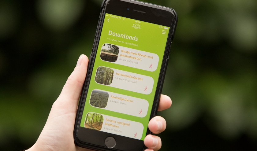 Parken010's tweet photo. Dat is 'n kans! Twee deelnemers hebben geannuleerd voor de introductiewandeling tijdens de #parkenmaand010 van de nieuwe #wandelroute op de @IVNNederland #wandelapp in 't #Schiebroeksepark. Vrijdag 25 september, (14:00 uur) je kunt hier (snel nog) boeken: https://t.co/L09DLH6uyi https://t.co/UE6IL4tcNf
