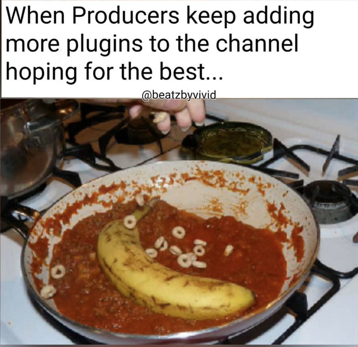 LifeAfterDarkST's tweet photo. #LockDownGotMeLike #ProducerLife
#Follow for your fix of studio shots, gear convo & behind the scenes extras. #MusicMemes #RecordingStudio https://t.co/UyvLWhBOdU
