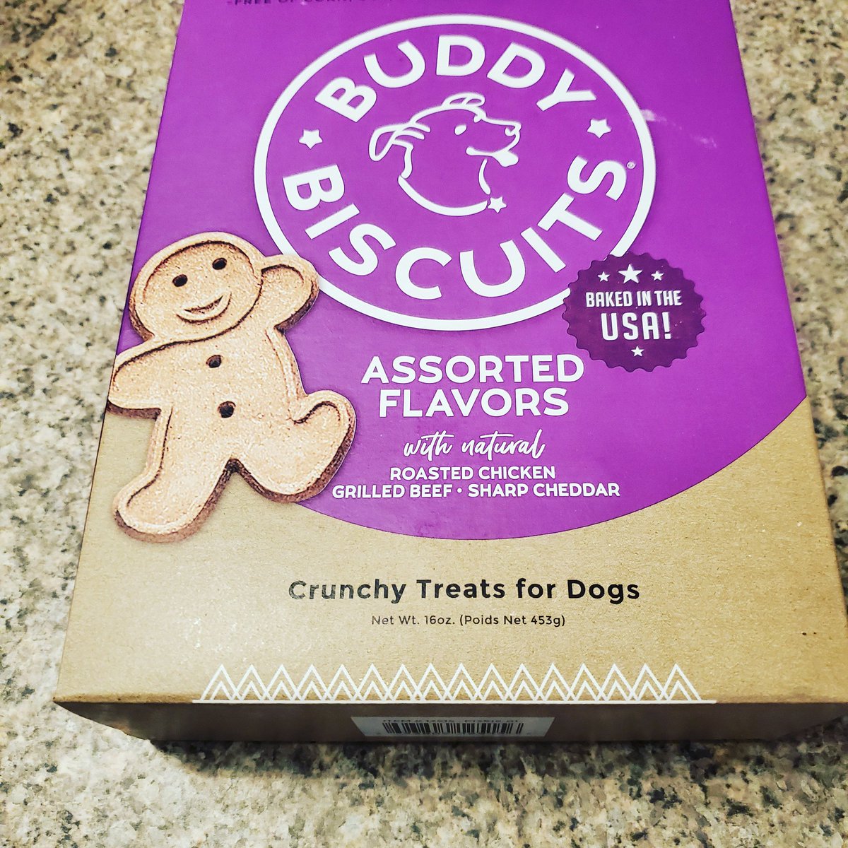 PyroHana's tweet image. Thanks #BuddyBiscuits
#dogs #treats #chicken #biscuit #cheddar #cheese #natural 
The furbabies love cheese so these are great.

You can purchase this product through: 

target.com/p/buddy-biscui…