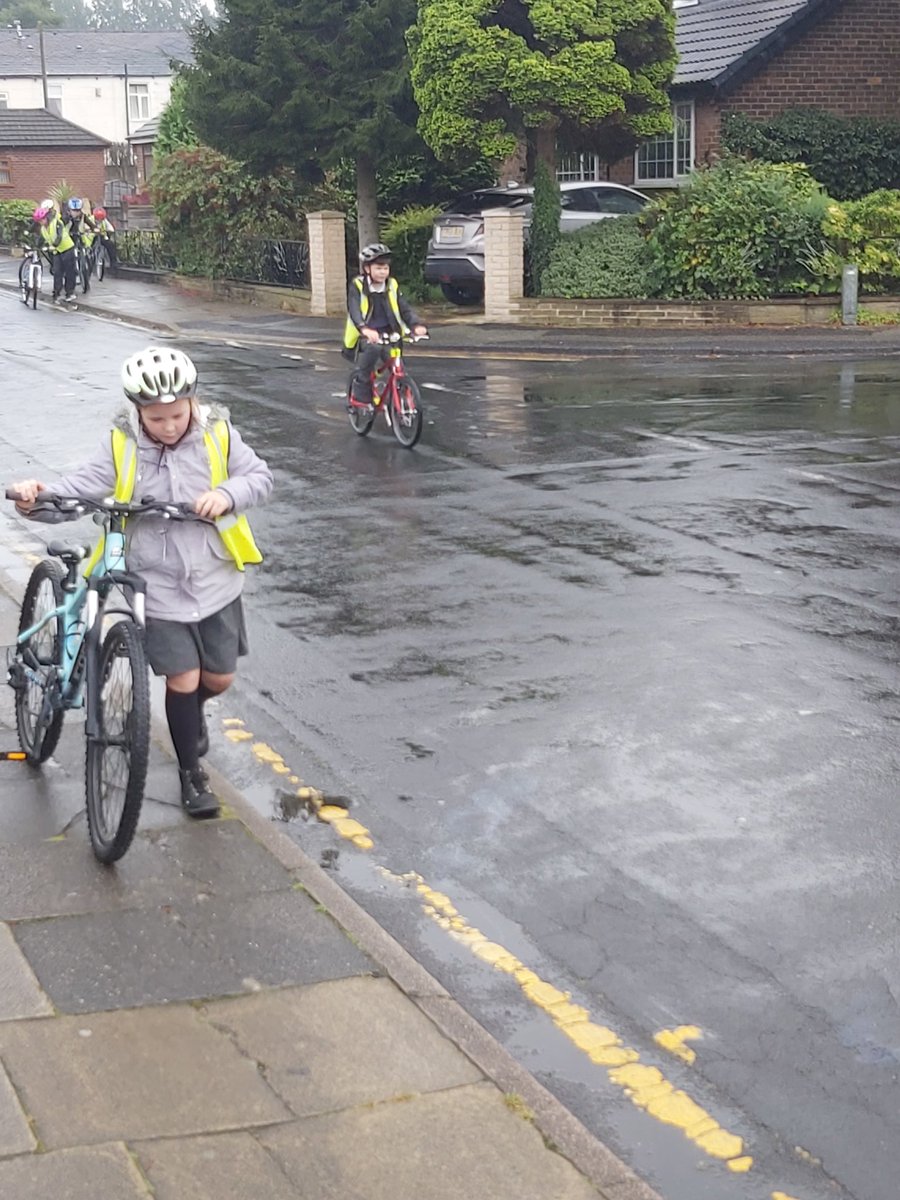 The rain won't stop children at St John's Primary in Dukinfield from enjoying bikeability and keeping active on @FitnessDayUK #FitnessDay #Fitness2Me #bikeability #cycleroadsafety