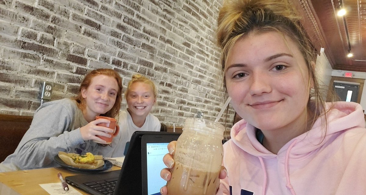 MooreHarleigh's tweet photo. Coffee, zoom, and some pals. @ECorps21 https://t.co/PwBFX1aii9