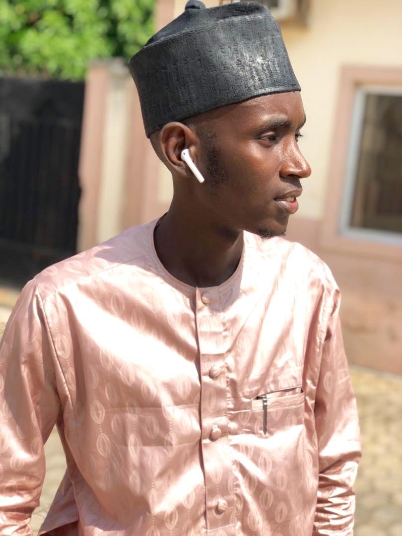 Aliyu_alee1's tweet photo. Everyday is different. https://t.co/Vf9KoJ8L1c