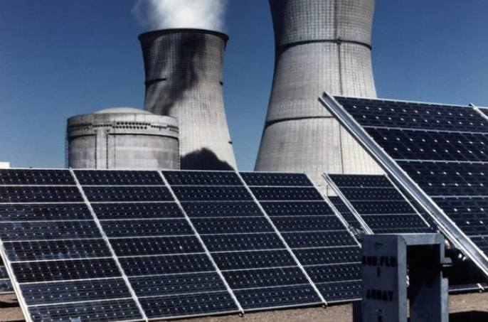 NorbidaUk's tweet photo. By coupling the #solarfacility with an #energystorage solution,#electricity produced during peak #solar hours can be dispatched later in the day, creating balance between #electricitygeneration and #demand. Kindly visit https://t.co/fS5rBCVYlq to find solar products that you need https://t.co/1isxXibXJn