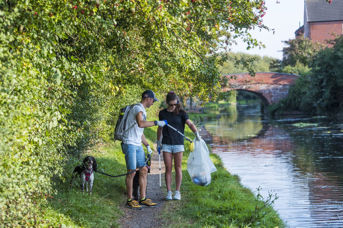 KEEP THE TRAILS TIDY! We teamed up with @KeepBritainTidy in the Great British September Clean - Make a difference to the environment in your local area by joining the campaign this September 🙌. @RedBullUK