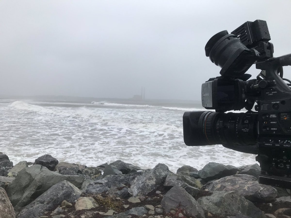 KyleMooreCB's tweet image. Windy and rainy this hour at Dominion Beach. @CTVAtlantic