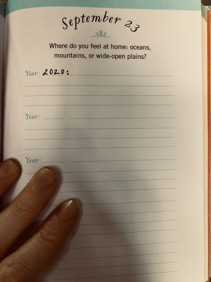 ankidurg's tweet photo. There is this special journal that I discovered this lockdown, which I am in absolute love with.. Try for yourself. #onequestionaday! Hardest questions are the key to toughest answers in life..!! #lockdowndiscoveries ❤️ https://t.co/QUAaqLis7k