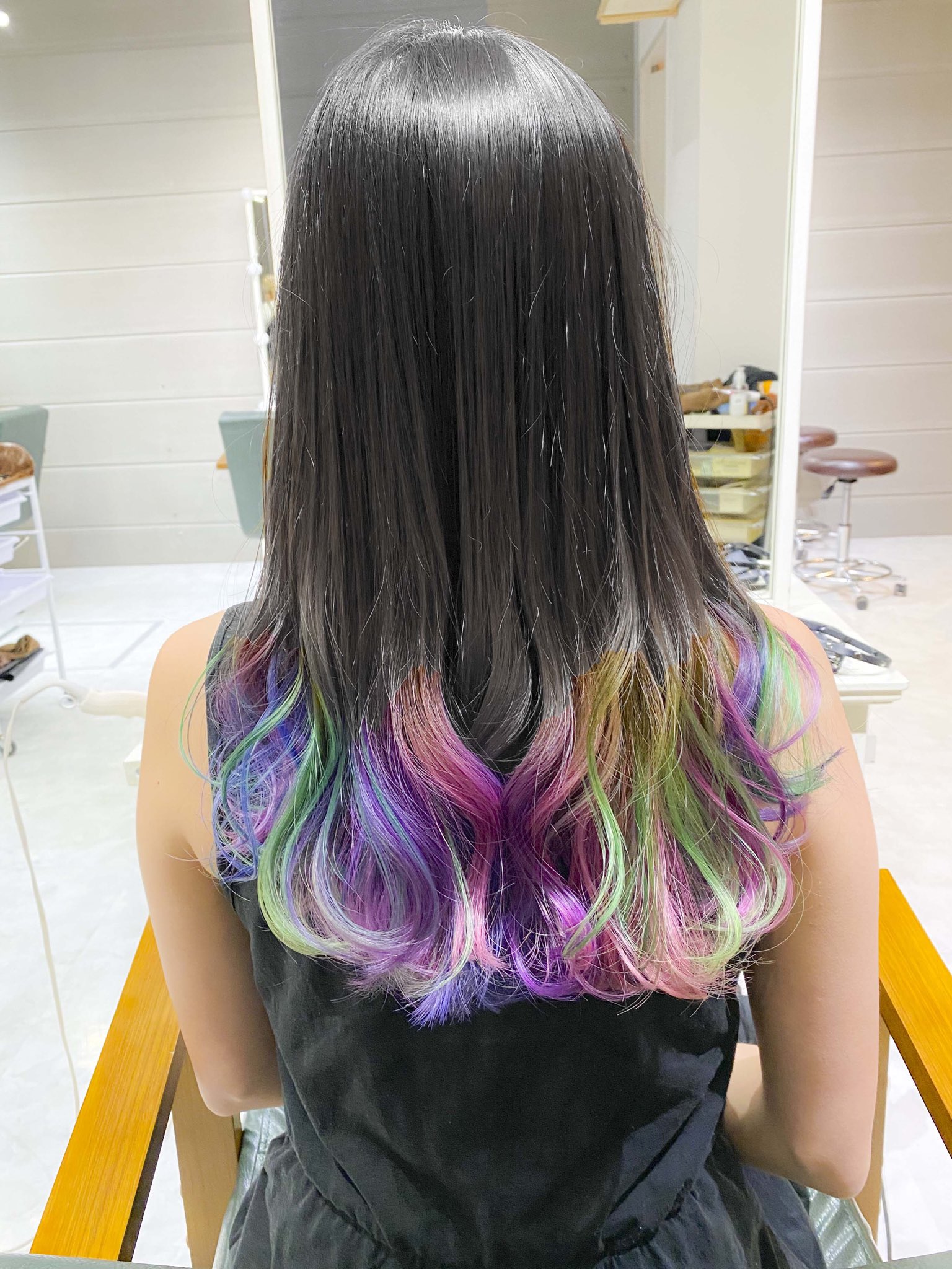 原宿 表参道ブリーチ グラデーション透明感ヘアカラー美容師 中村 清彦 Auf Twitter 毛先ビビッドカラーデザインカラー カラー バターでオシャレヘアスタイル T Co Jrqpnvm9zi Twitter