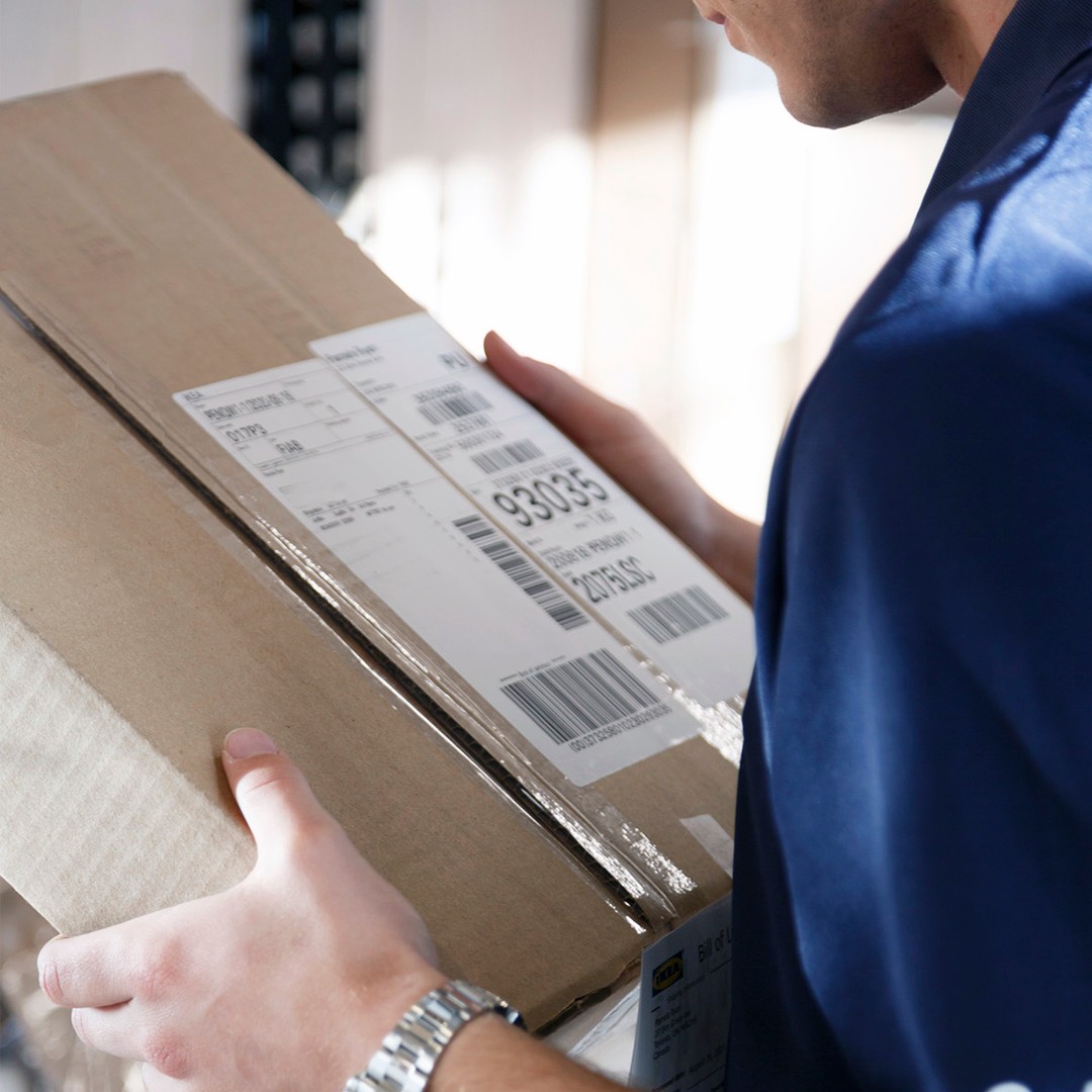 Check, check, check and another check.

We take care of every package as if it was our own...well technically they are since they are in our care. So let us do the checking and caring - we’ll be sure to leave the opening to you! 

#PenguinPickup #PickUpPoint #Penguins