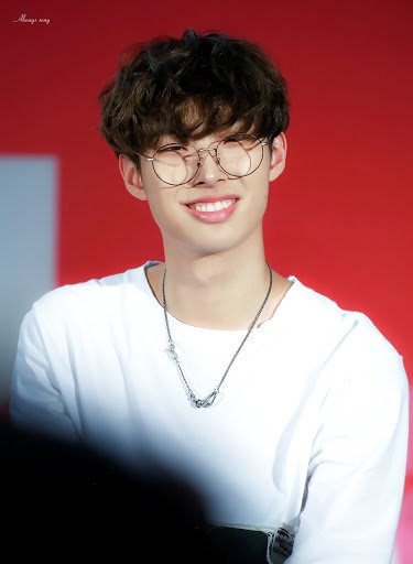 I love these glasses on him  Our Princess looks so handsome  @ATEEZofficial  @ATEEZofficialjp  #ATEEZ    #에이티즈    #FEVER_Part_1    #Thanxx    #Inception  